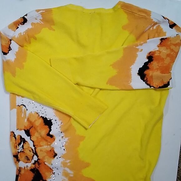 Nue Options Sunshine Yellow Floral Women Sweater Size L - Picture 14 of 16